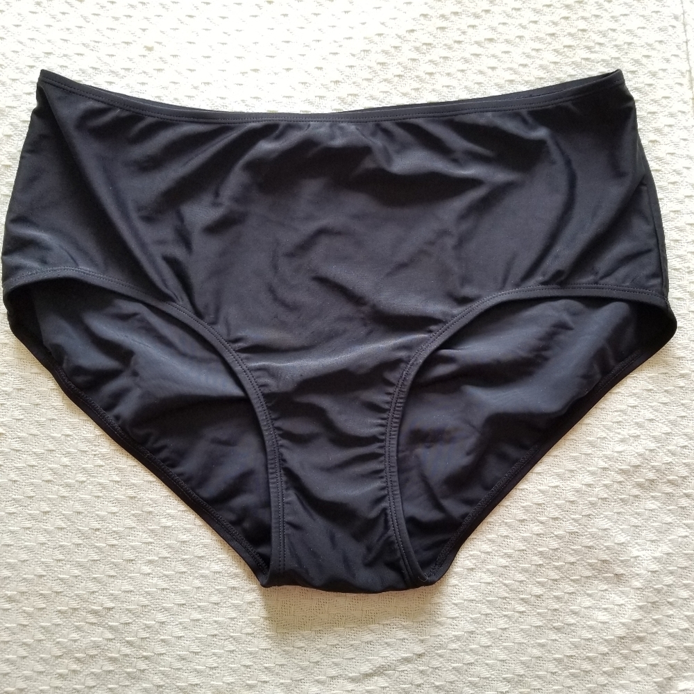 Pineapple Bay Hipster Cut Bikini Bottoms NWT!!